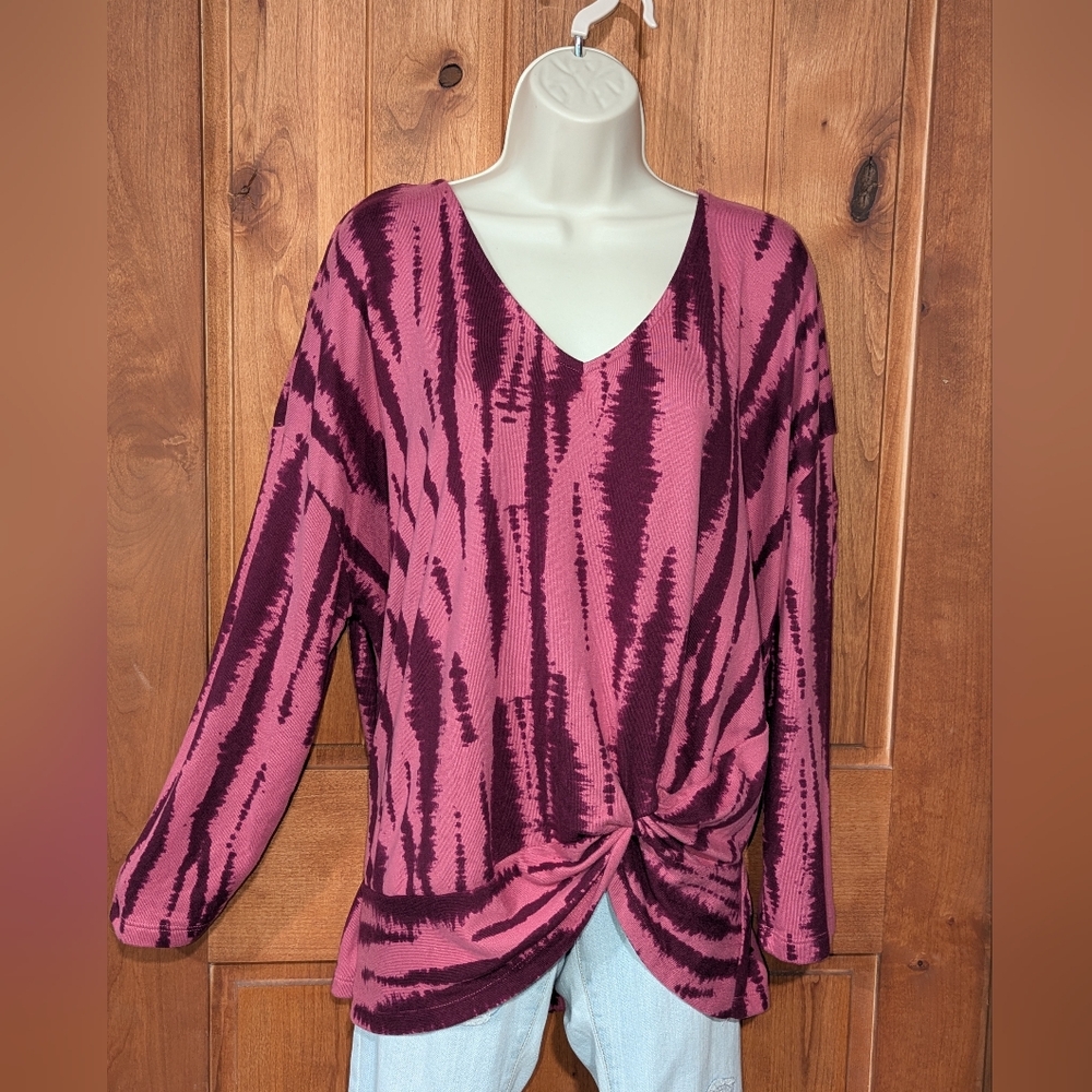 Women's Long Sleeve Tie-Dye Top - Pink and Purple‎
